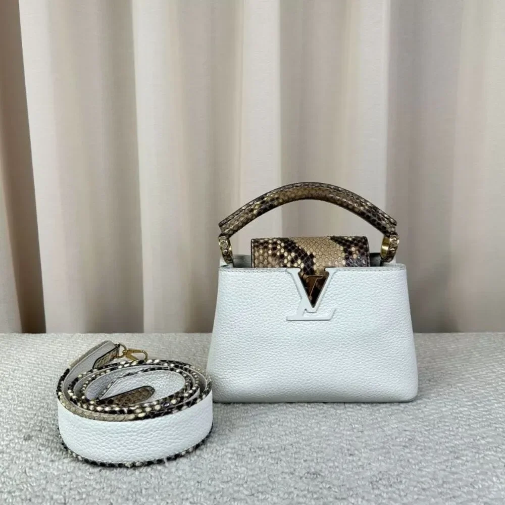 Louis Vuitton Women Pre-Loved Bag Very Good Condition